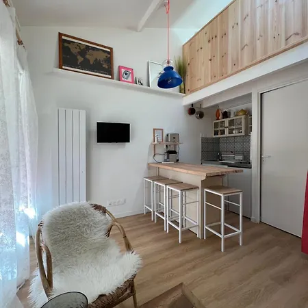 Petite Maison Au Coeur De La Pinede *